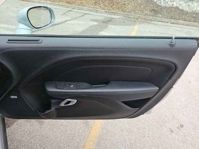 Used 2023 Dodge Challenger SXT w/ Plus Package image 15