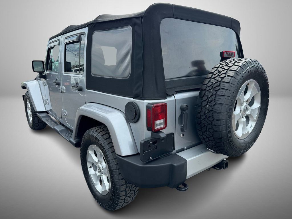 Used 2013 Jeep Wrangler Unlimited Sahara w/ Connectivity Group image 4