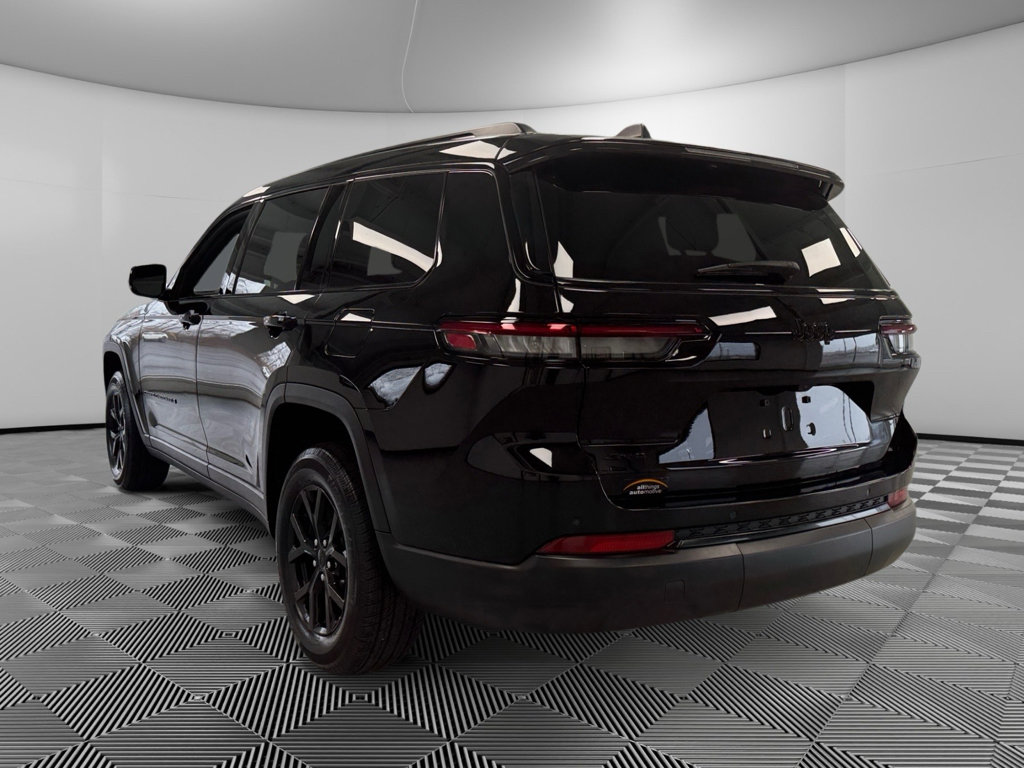 Used 2024 Jeep Grand Cherokee L Laredo image 6