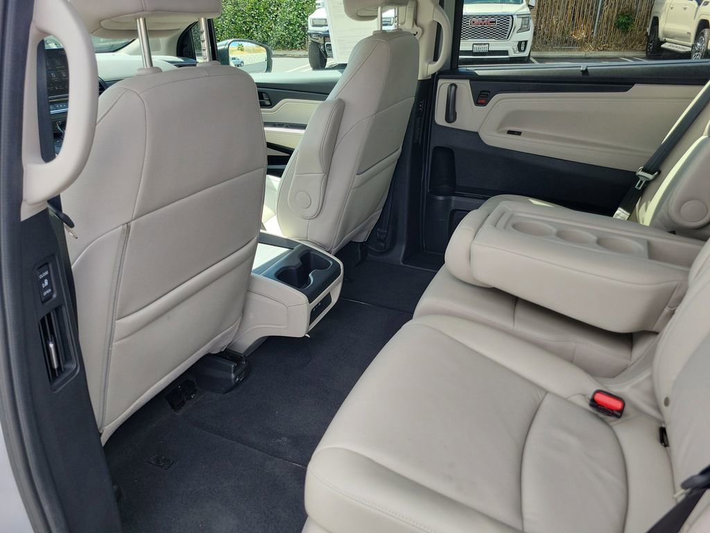 Certified 2025 Honda Odyssey EX-L image 14
