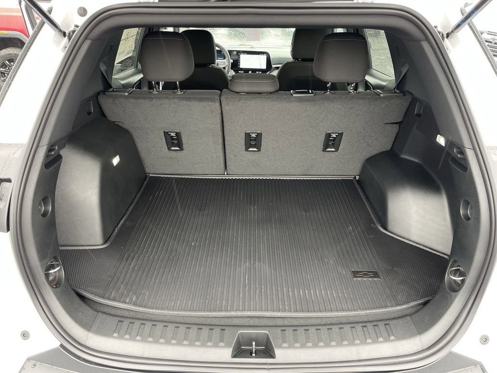 New 2026 Chevrolet Equinox LT w/ Safety and Technology Package image 23