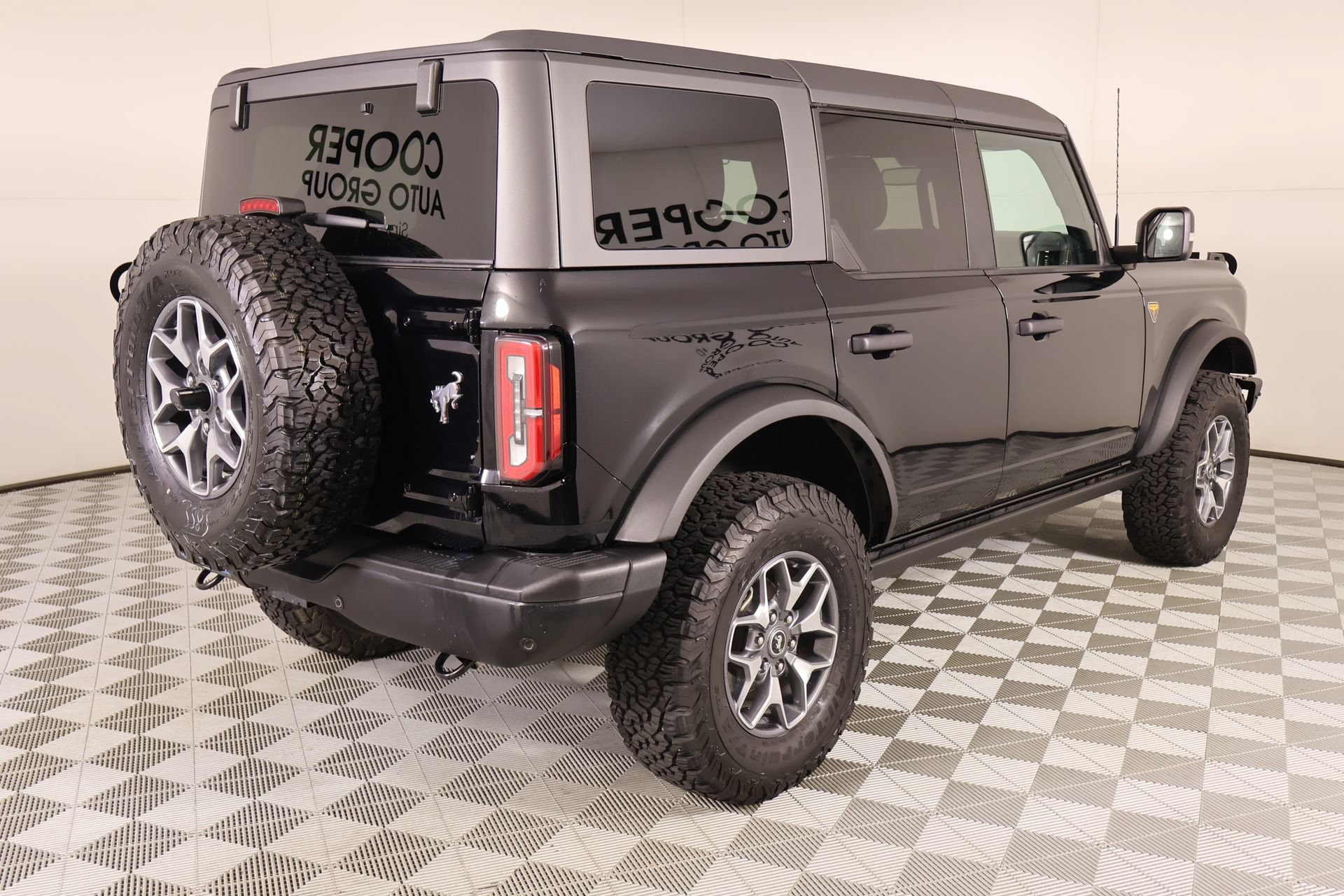 Used 2024 Ford Bronco Badlands AWD/4WD image 22