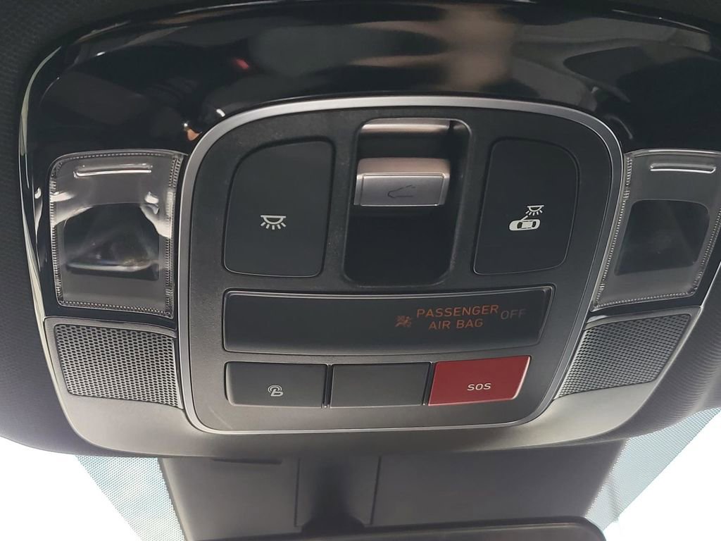 Used 2022 Hyundai Santa Cruz SEL w/ Activity Package image 25