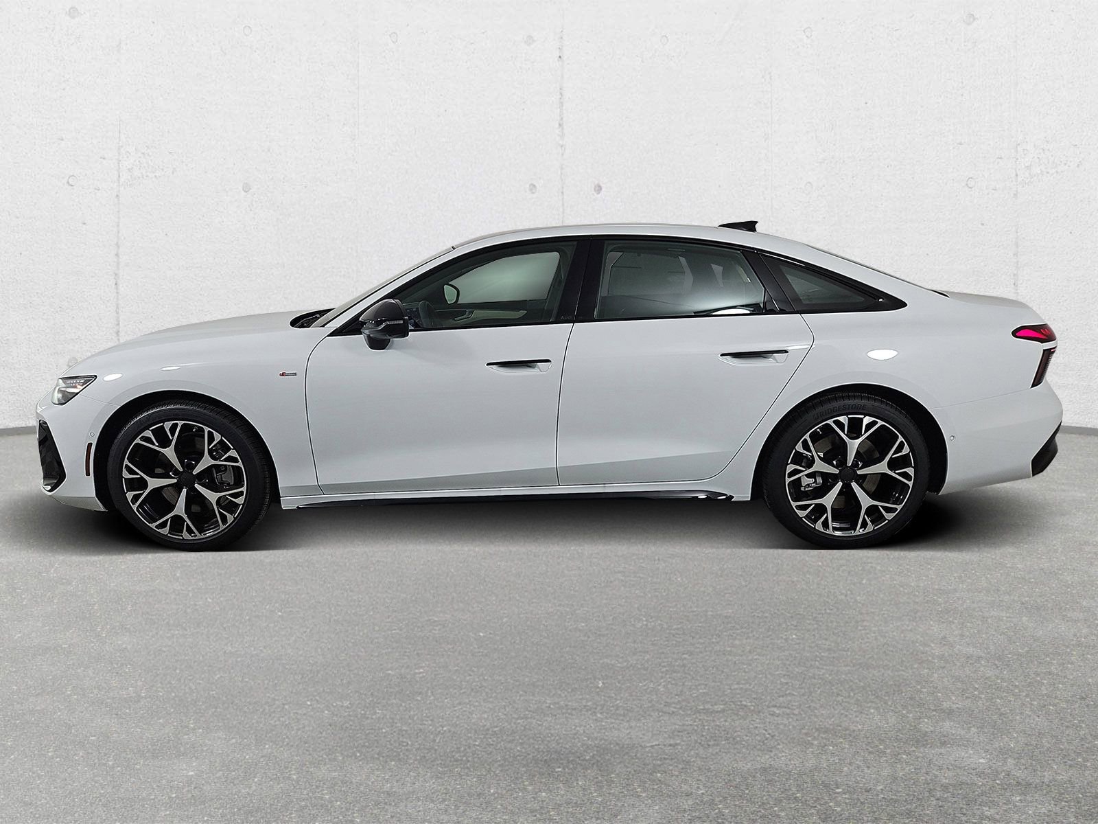 New 2026 Audi A6 Premium Plus AWD/4WD image 4