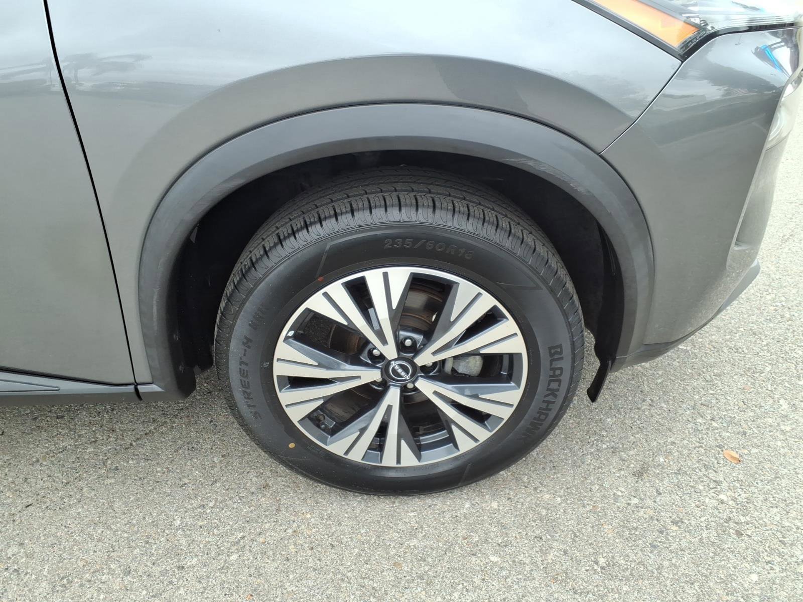 Certified 2023 Nissan Rogue SV image 5