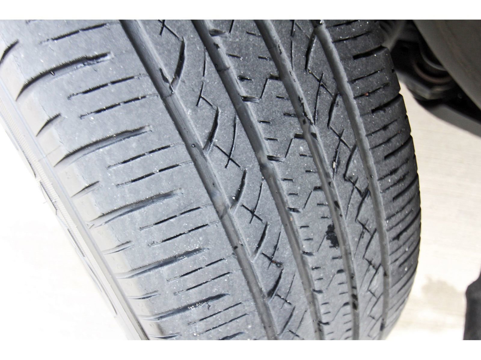 Used 2023 Toyota RAV4 XLE Premium image 31