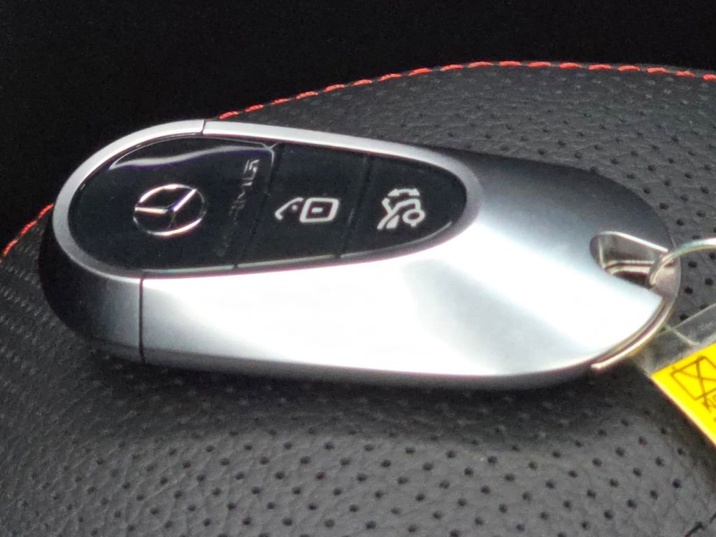 New 2026 Mercedes-Benz GLC 43 AMG 4MATIC image 37