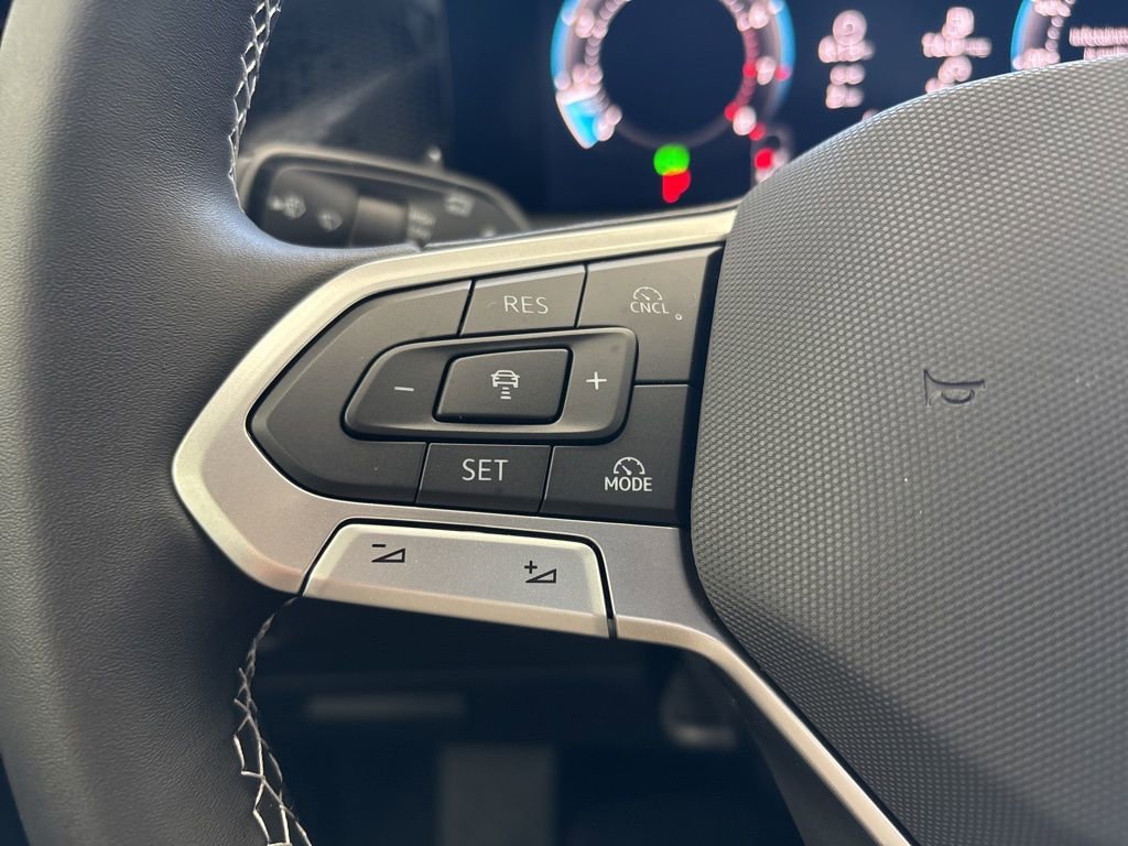 New 2026 Volkswagen Tiguan S FWD image 12