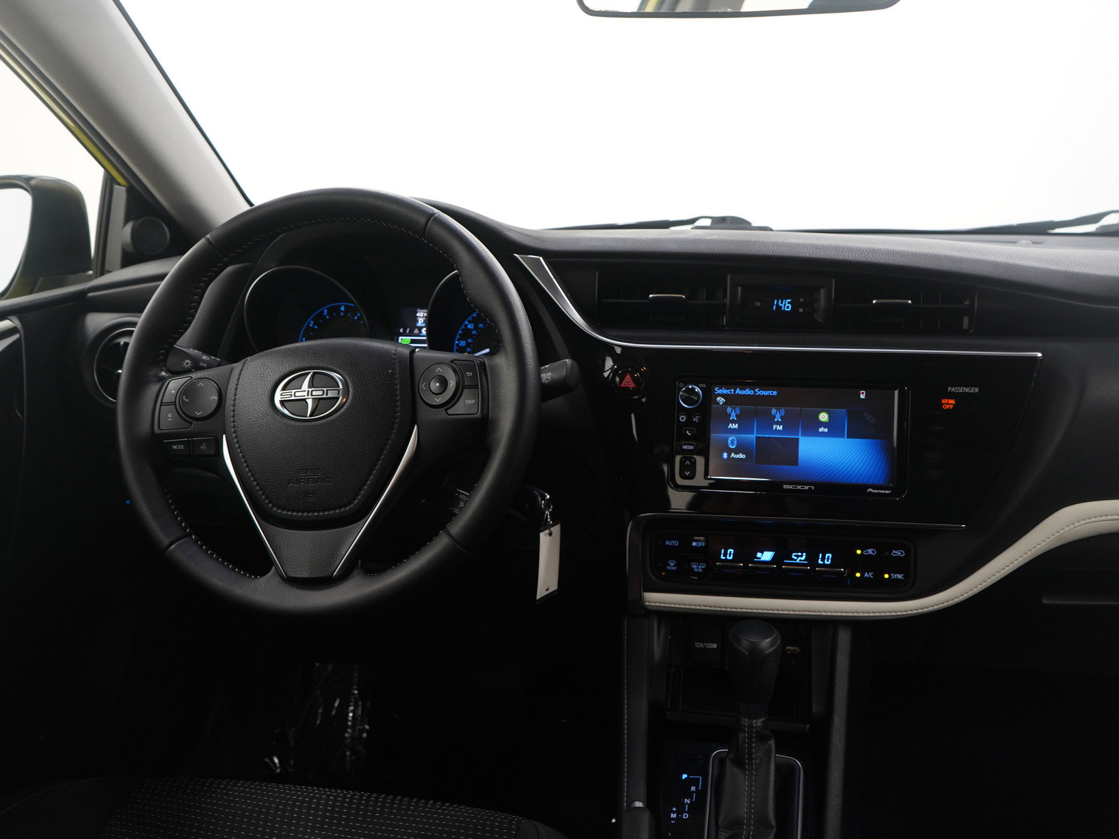 Used 2016 Scion iM image 14