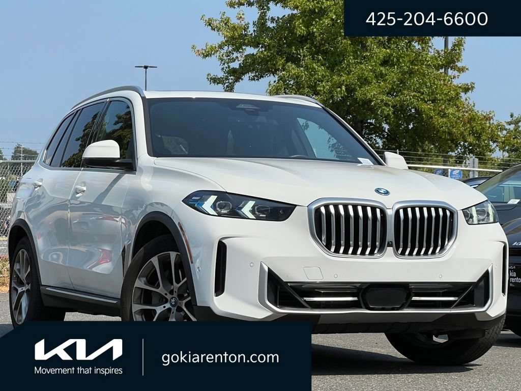 Used 2024 BMW X5 xDrive50e AWD/4WD image 1