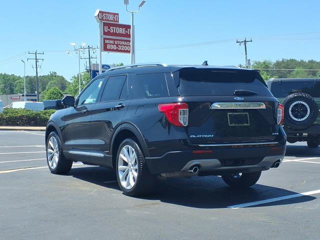 Certified 2023 Ford Explorer Platinum w/ Technology Package AWD/4WD image 3