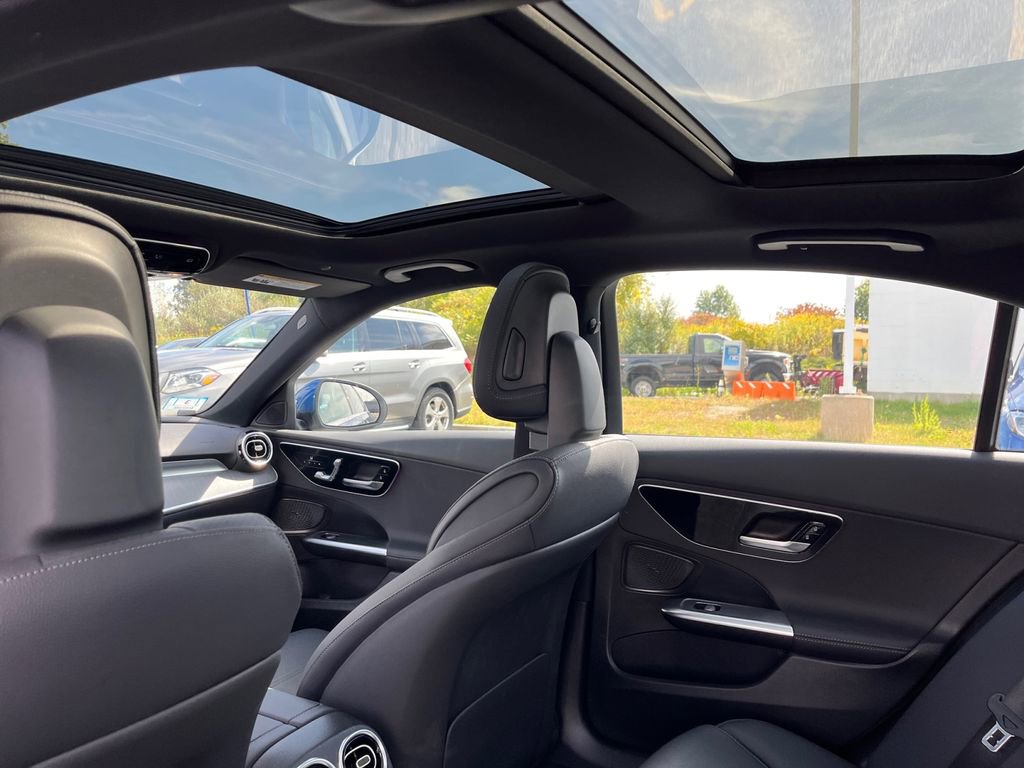 Certified 2025 Mercedes-Benz C 300 4MATIC Sedan image 16