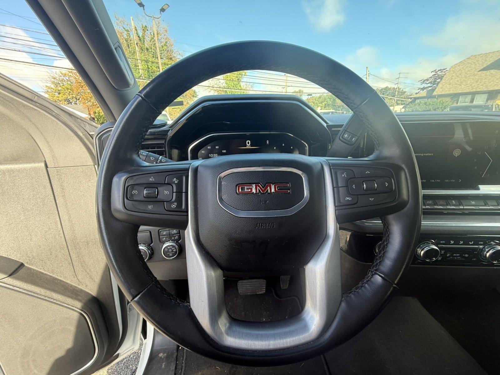Used 2024 GMC Sierra 1500 SLT RWD image 8