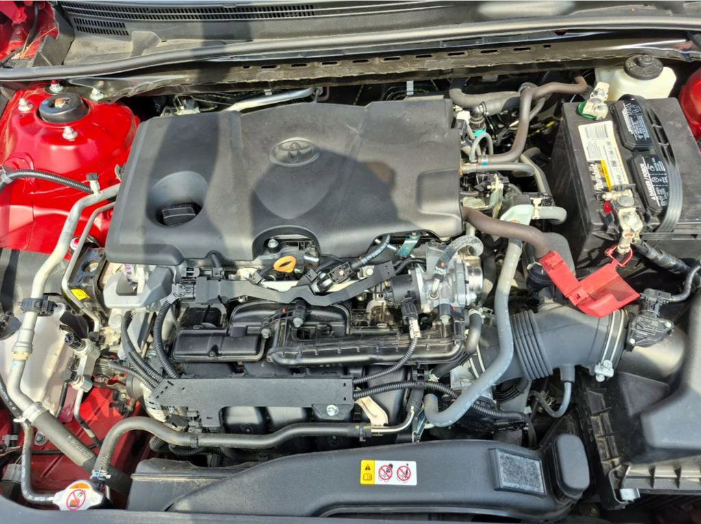 Used 2022 Toyota Camry SE FWD image 9
