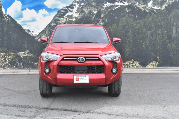 Certified 2022 Toyota 4Runner SR5 Premium w/ Moonroof Package AWD/4WD image 5
