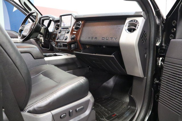 Used 2015 Ford F250 Lariat w/ Lariat Interior Package AWD/4WD image 65