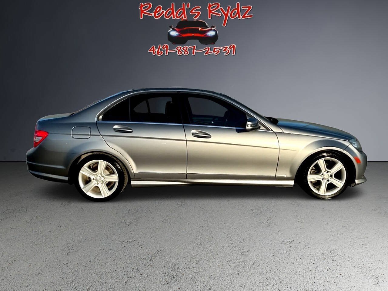 Used 2011 Mercedes-Benz C 300 Sedan image 5