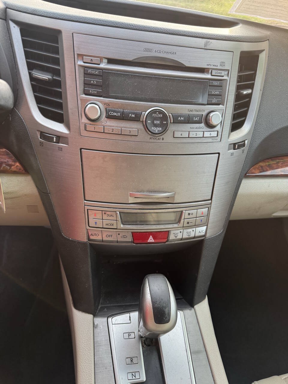 Used 2010 Subaru Outback 3.6R Limited AWD/4WD image 16