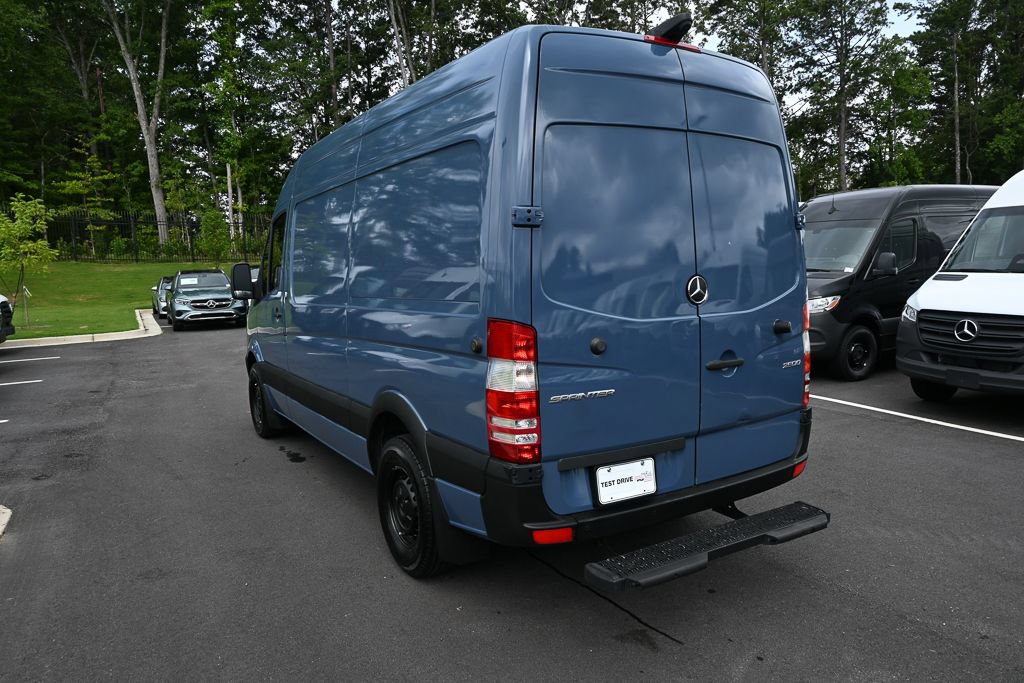 Used 2018 Mercedes-Benz Sprinter 2500 image 4