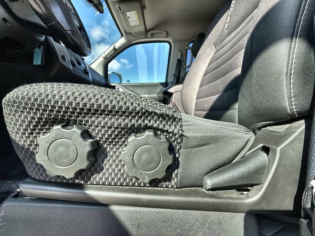 Used 2018 Nissan Frontier PRO-4X AWD/4WD image 12