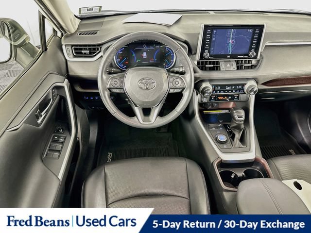 Used 2020 Toyota RAV4 Limited AWD/4WD image 30