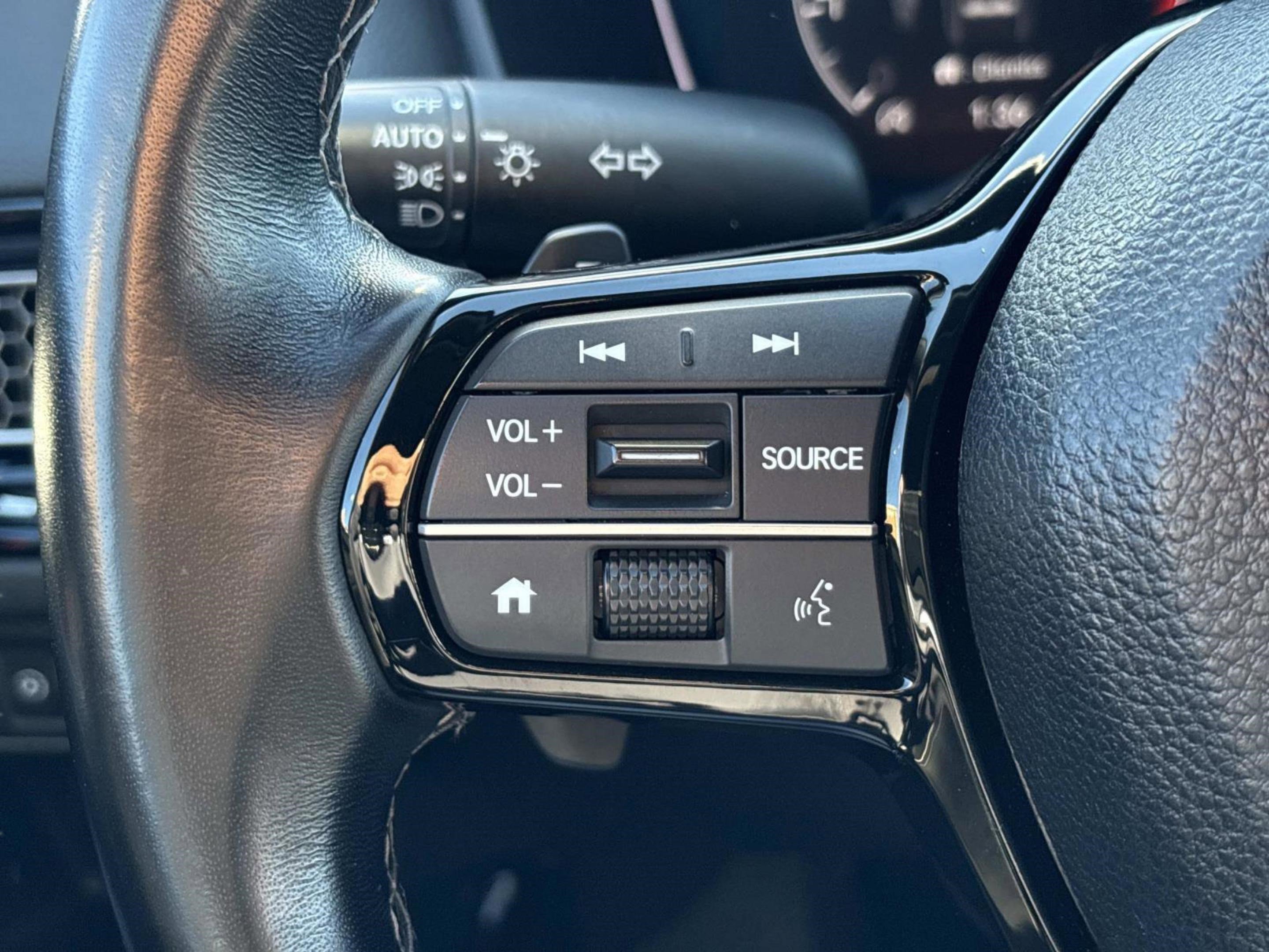 Used 2024 Honda Civic Sport image 25