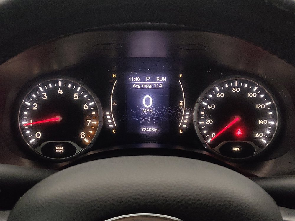 Used 2015 Jeep Renegade Latitude w/ Popular Equipment Group FWD image 23