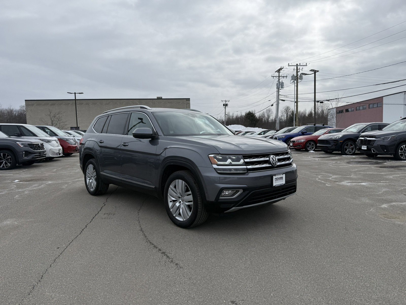 Used 2019 Volkswagen Atlas SEL Premium AWD/4WD image 3