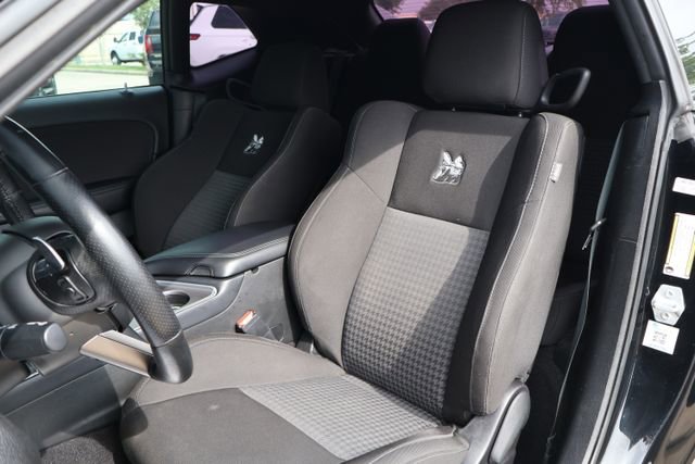 Used 2021 Dodge Challenger R/T Scat Pack RWD image 8