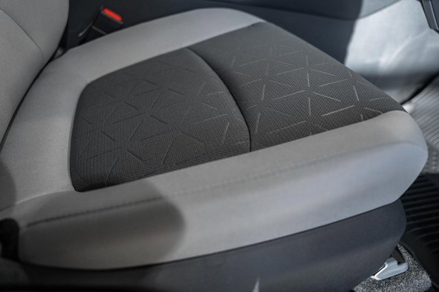 New 2025 Toyota RAV4 XLE image 33