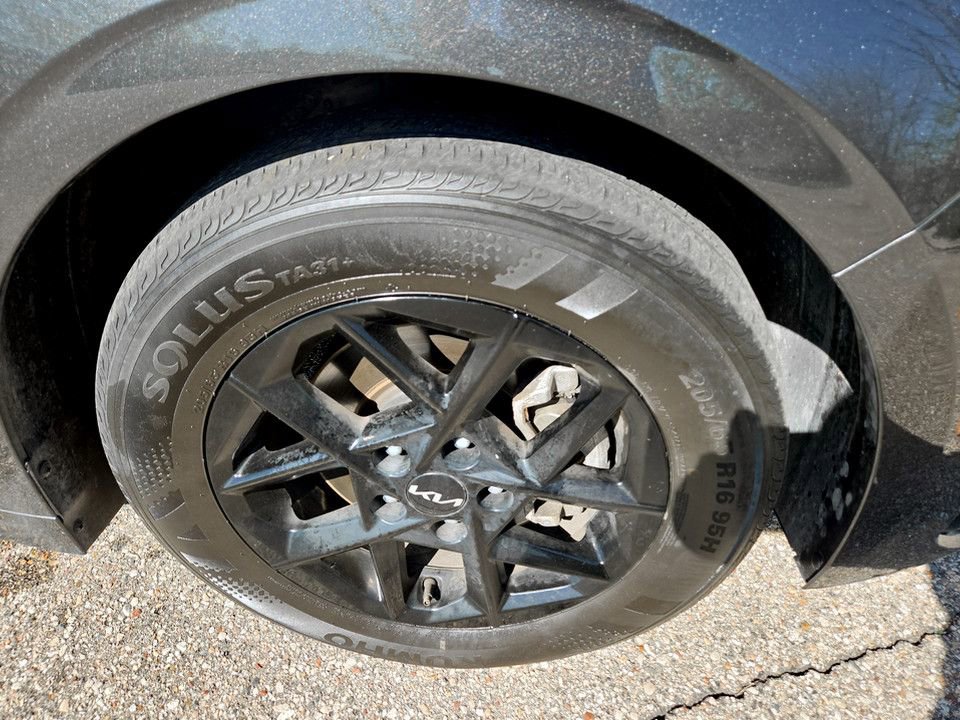 Used 2025 Kia K5 LXS FWD image 33