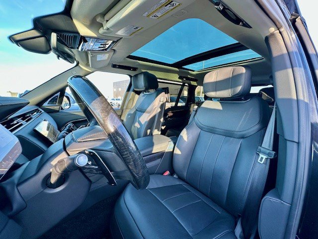 Used 2024 Land Rover Range Rover Long Wheelbase Autobiography image 8