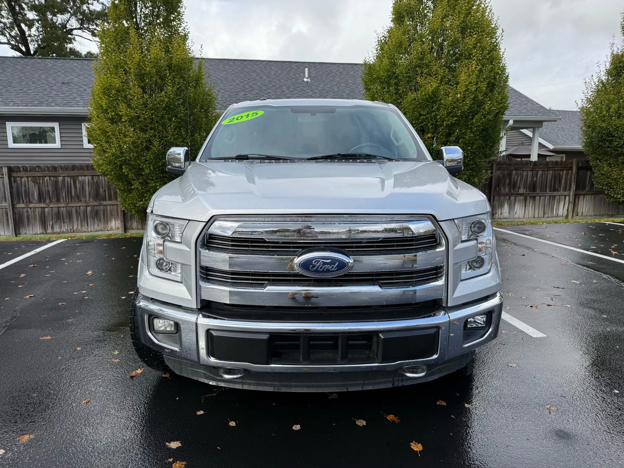 Used 2015 Ford F150 Lariat image 2