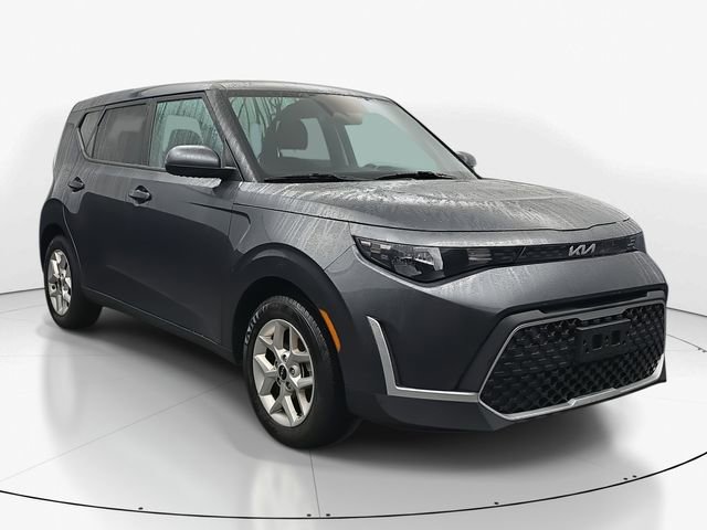 Used 2023 Kia Soul LX w/ Option Group 015 image 2