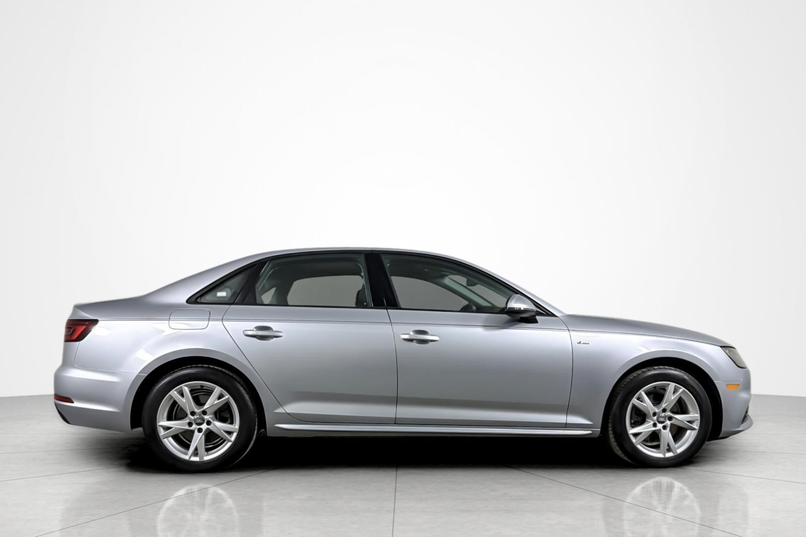 Used 2018 Audi A4 2.0T Ultra Premium FWD image 6