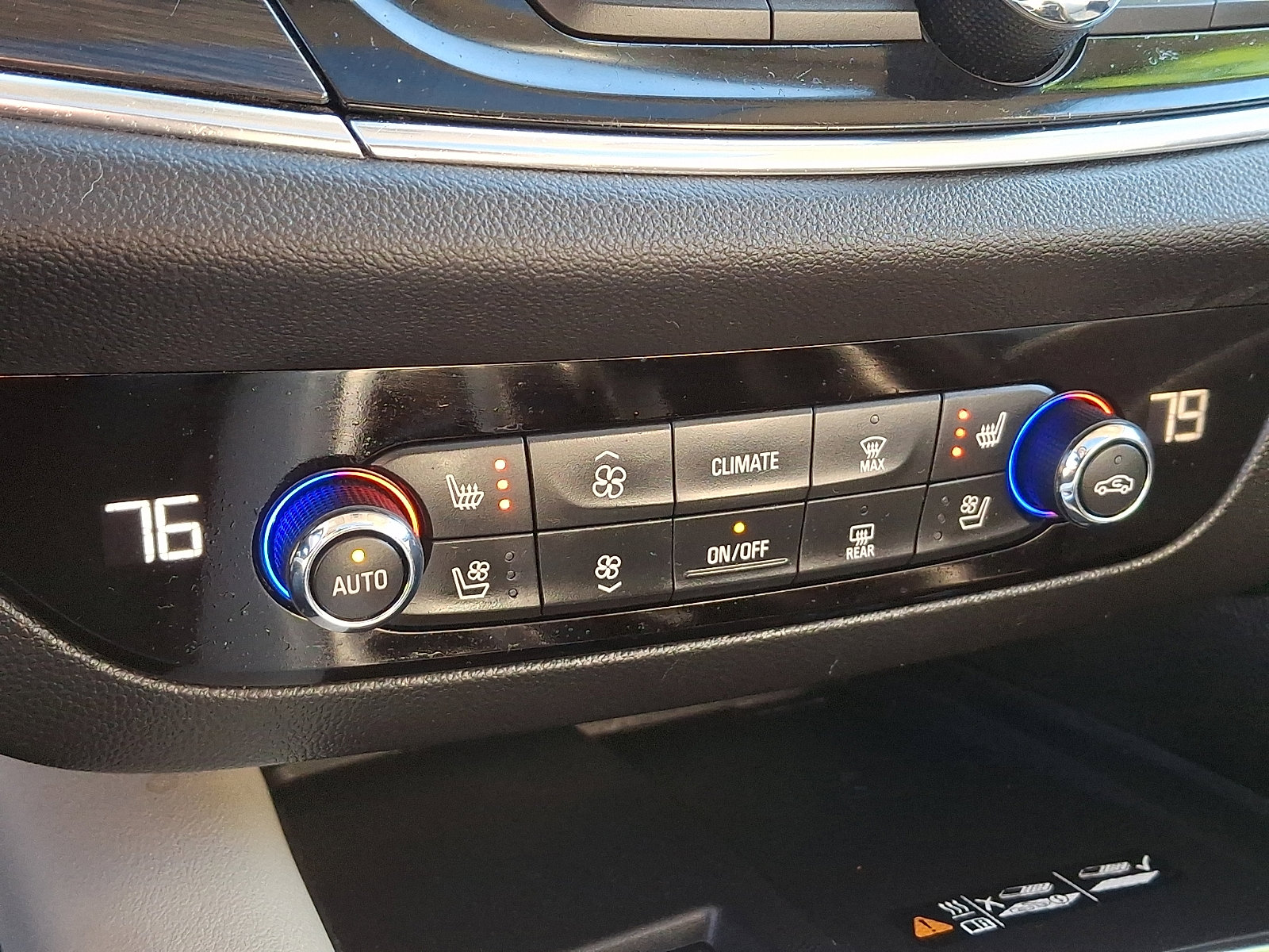 Certified 2023 Buick Enclave Premium w/ Experience Buick Package image 16