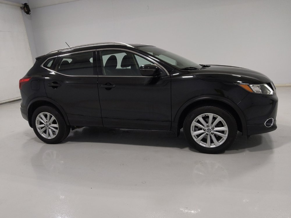 Used 2019 Nissan Rogue Sport SV w/ All-Weather Package AWD/4WD image 11