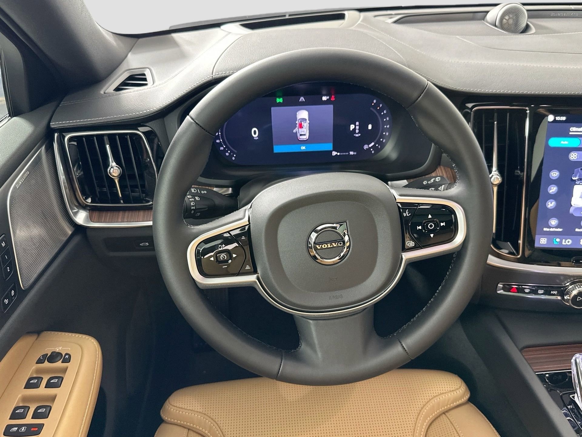 New 2026 Volvo V60 B5 Cross Country Ultra w/ Protection Package Premier image 22