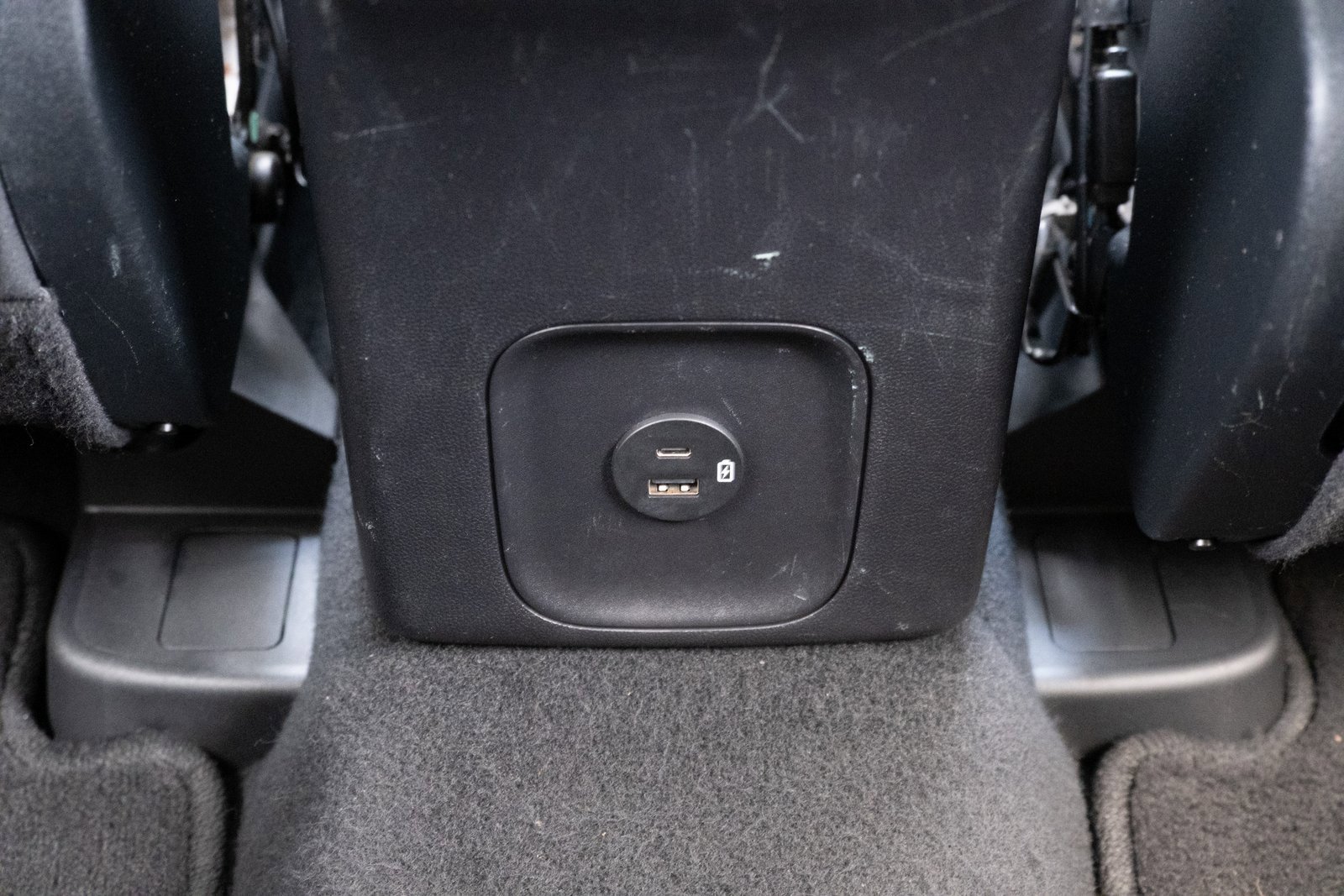 Used 2021 Ford Escape Titanium image 19