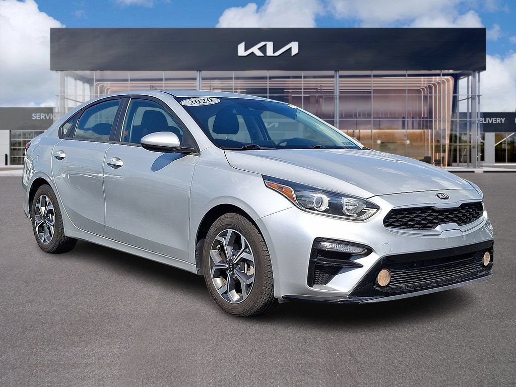 Used 2020 Kia Forte LXS FWD image 1