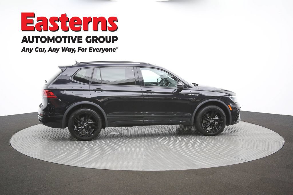 Used 2024 Volkswagen Tiguan SE R-Line AWD/4WD image 61