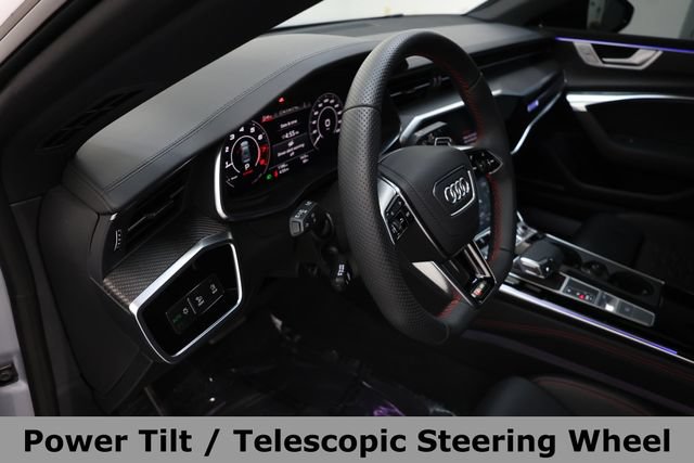 Used 2025 Audi RS 7 Performance AWD/4WD image 44