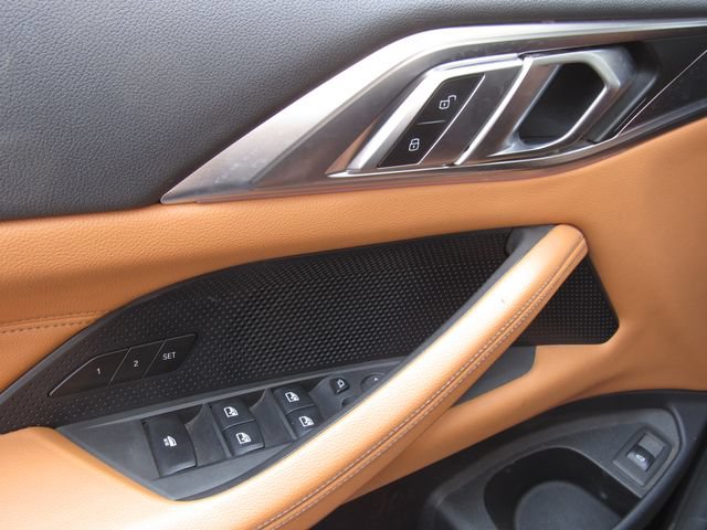 Used 2021 BMW M440i Convertible w/ Premium Package RWD image 30