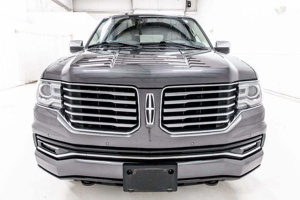 Used 2015 Lincoln Navigator 2WD w/ Equipment Group 101A Reserve image 10