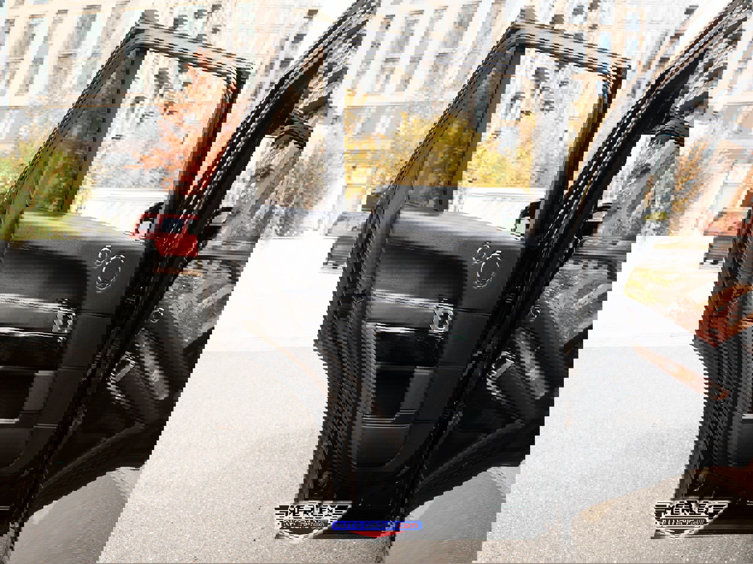 Used 2017 Land Rover Range Rover Supercharged image 46