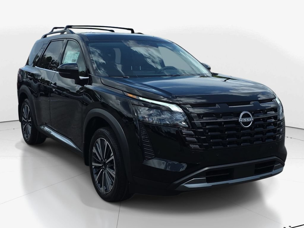 New 2026 Nissan Pathfinder Platinum FWD image 3