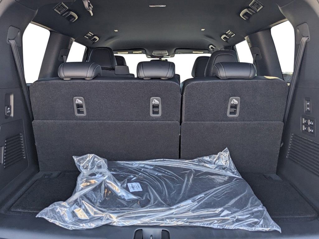 New 2026 Nissan Armada PRO-4X AWD/4WD image 23