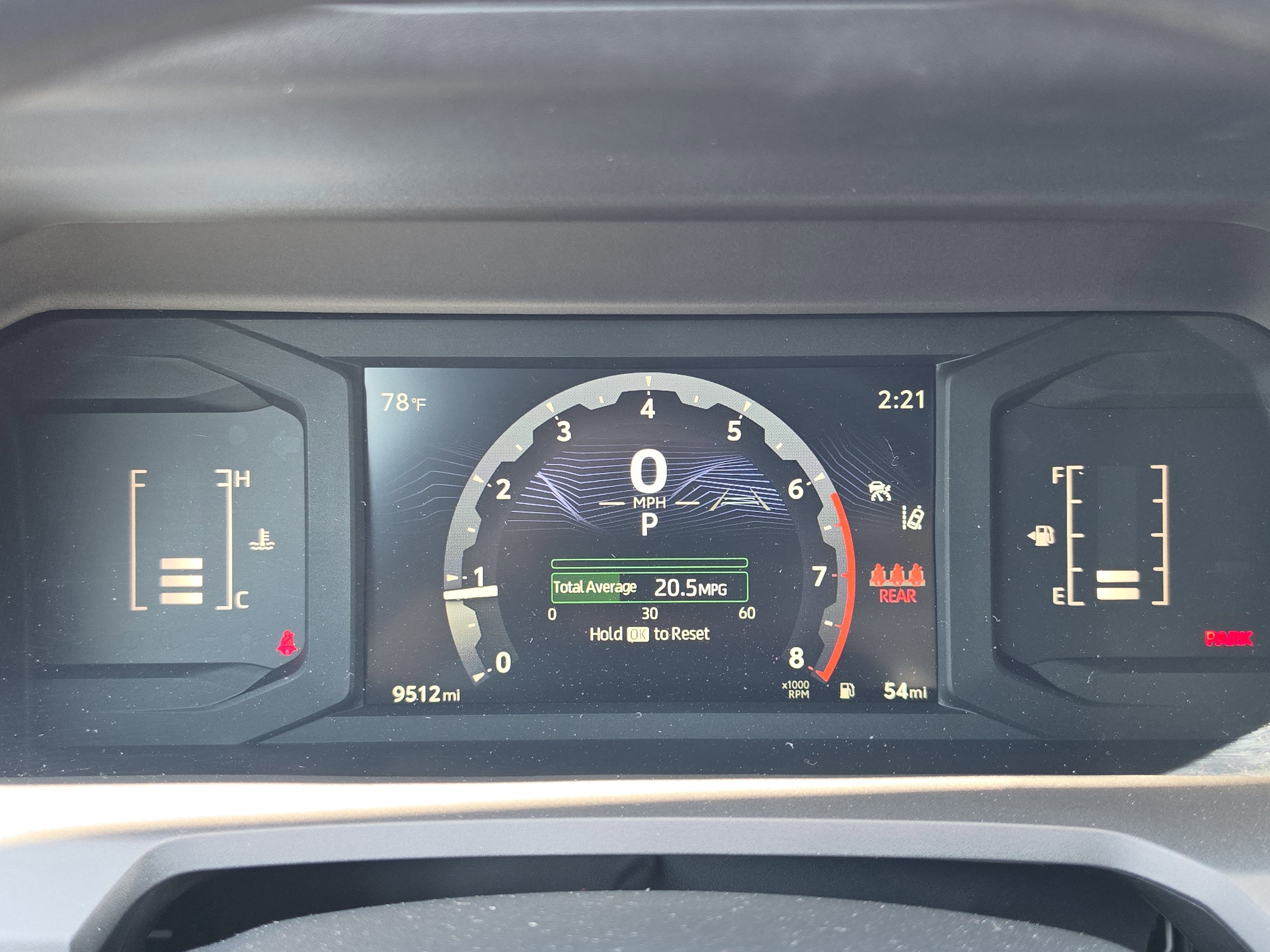 Certified 2025 Toyota Tacoma SR5 AWD/4WD image 18