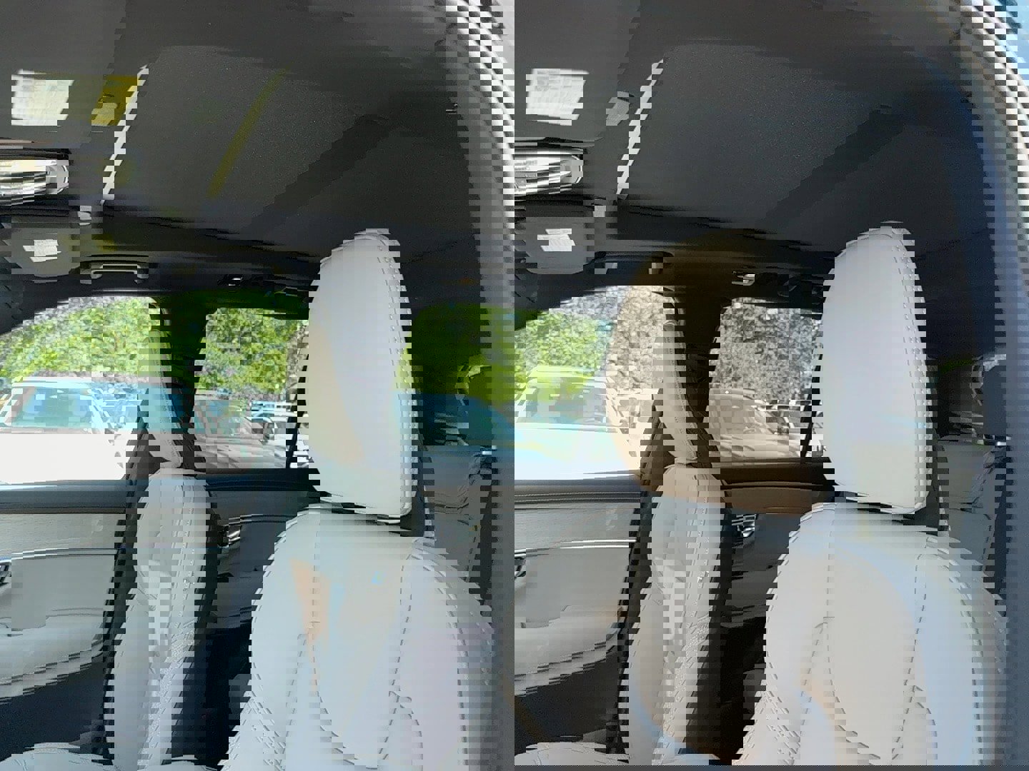 New 2026 Volvo XC90 B5 Core image 13