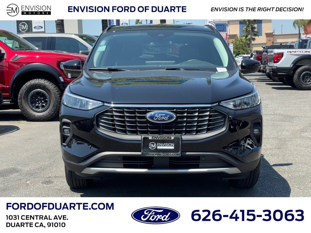 New 2025 Ford Escape SE image 5